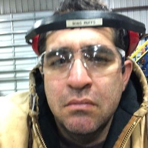 Meet your Posher, Robert